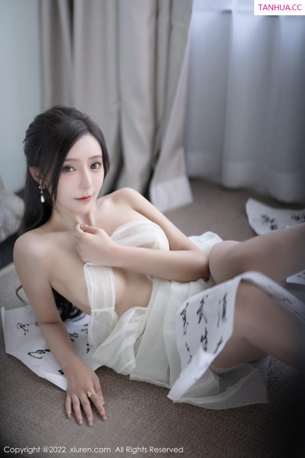 王馨瑶  [XiuRen]高清写真图 2022.11.11 No.5846 王馨瑶yanni 翘臀美腿第85张图片